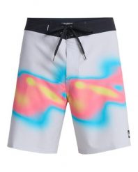Szorty plażowe dla Mężczyzn SURFSILK STRAIGHT 18" Szary. Szare szorty męskie Quiksilver, z elastanu, bez kołnierzyka. Za 195.99 zł.