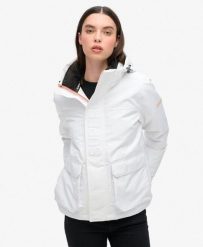 Kurtka przeciwwiatrowa z kapturem. Białe kurtki damskie Superdry., xs, bez wzorów, z kapturem. Za 486.00 zł.
