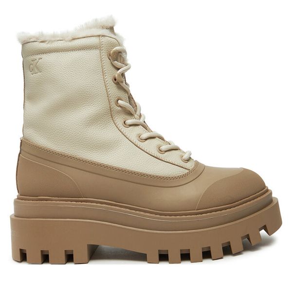 Trapery Calvin Klein Jeans. Brązowe trapery damskie Calvin Klein Jeans, z jeansu, bez obcasa. Za 469.99 zł.