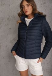 Granatowa Przejściowa Kurtka Pikowana z Kapturem z Możliwością Odpięcia Pretiga. Niebieskie kurtki damskie Renee, l, bez wzorów, z jeansu, z kapturem. Za 109.99 zł.