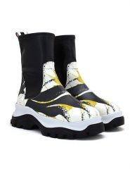 Goby Sztyblety w kolorze czarno-białym rozmiar: 40. Białe botki damskie Goby, sportowe, bez obcasa, bez zapięcia. Za 339.99 zł.