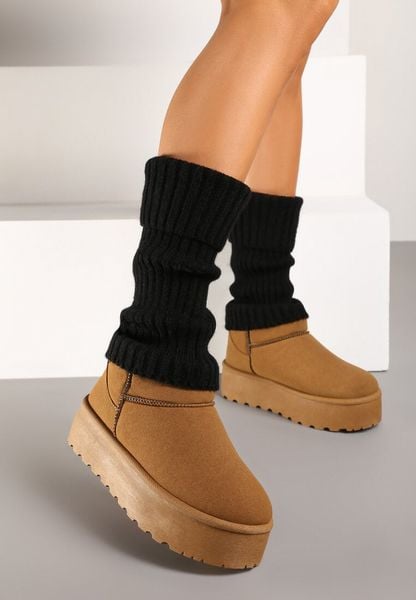 Czarne Skarpety Getry z Ozdobnym Wywinięciem Ilamith. Czarne skarpetki damskie Renee, bez wzorów. Za 39.99 zł.