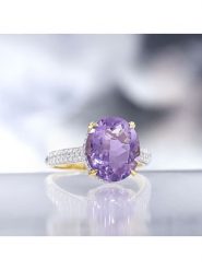 DIAMOND & CO Złoty pierścionek "Maitland" z diamentami rozmiar: 50. Różowe pierścionki damskie Diamond & Co, z ametystem, złote. Za 1,913.99 zł.