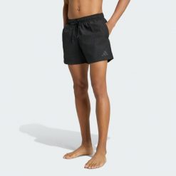 Szorty do pływania z marszczonego nylonu 5 INCH. Czarne szorty męskie Adidas, bez wzorów, z materiału, eleganckie. Za 179.00 zł.