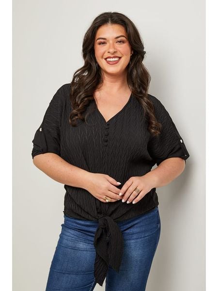 Curvy Lady Bluzka w kolorze czarnym rozmiar: 44/46. Czarne bluzki damskie Curvy Lady, bez wzorów, klasyczne, bez kołnierzyka, bez ramiączek. Za 118.56 zł.
