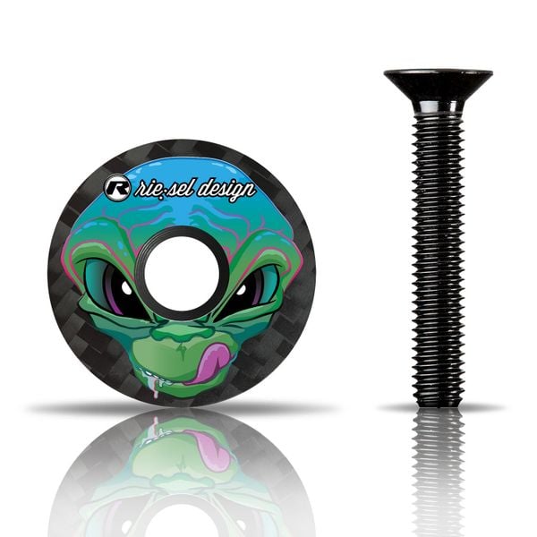 Czapka Riesel Design stem:cap alien. Niebieskie czapki męskie RIESEL DESIGN, bez wzorów, z materiału. Za 151.50 zł.