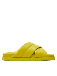 HÖGL Klapki Tessa 7-100820 Zielony. Zielone klapki damskie HÖGL, bez wzorów, ze skóry, bez obcasa. Za 449.99 zł.