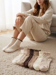 Skarpety 7 pack - wielobarwny. Skarpetki damskie Sinsay, bez wzorów. Za 19.99 zł.