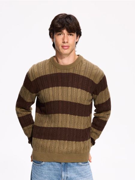Bawełniany sweter w paski - zielony. Zielone swetry męskie Reserved, l, bez wzorów, z bawełny, bez kołnierzyka. Za 139.99 zł.