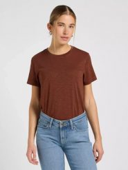DAMSKA KOSZULKA LEE PERFECT TEE LUXE BROWN 112370965. Brązowe bluzki damskie Lee, s, bez wzorów, bez kołnierzyka, bez ramiączek. Za 79.99 zł.