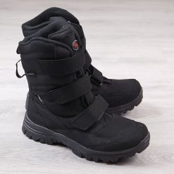 Wodoodporne śniegowce trekkingowe młodzieżowe czarne American Club SN06. Czarna śniegowce damskie American CLUB, z materiału. Za 209.99 zł.