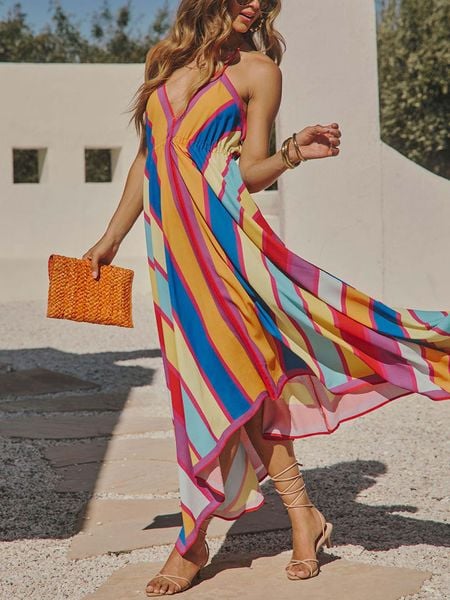 Milan Kiss Sukienka ze wzorem rozmiar: XL. Sukienki damskie Milan Kiss, xl, bez wzorów, bez kołnierzyka, bez ramiączek, maxi. Za 187.96 zł.