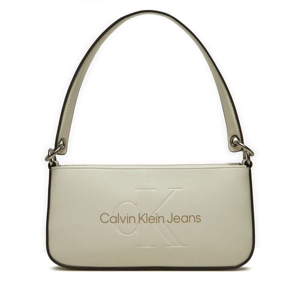Torebka Calvin Klein Jeans. Brązowe torebki klasyczne damskie Calvin Klein Jeans, bez wzorów, z jeansu, bez dodatków. Za 259.99 zł.
