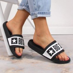 Klapki sportowe czarne Big Star LL274739. Czarne klapki damskie Big Star, bez wzorów, z materiału, bez obcasa. Za 59.99 zł.