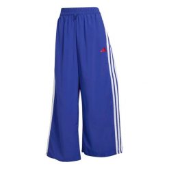 Spodnie damskie adidas Essentials 3-Stripes. Białe spodnie materiałowe damskie Adidas, bez wzorów, z materiału, eleganckie. Za 230.50 zł.