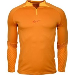 Bluza sportowa męska Nike Dri-Fit Strike Drill Top. Brązowe bluzy bez kaptura męskie Nike, bez wzorów, sportowe, bez kołnierzyka, bez ramiączek. Za 248.59 zł.