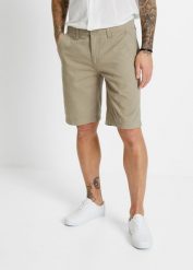 Bermudy chino z czystej bawełny, Regular Fit. Niebieskie szorty męskie bonprix, bez wzorów, z bawełny. Za 84.99 zł.