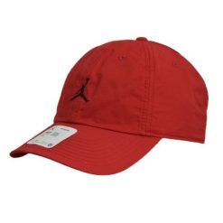 Czapka z daszkiem Air Jordan Heritage86 Unisex Strapback Czerwona - DC3673-687. Czerwone czapki męskie Jordan, bez wzorów. W wyprzedaży za 89.00 zł.