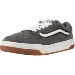 Buty VANS HYLANE Szary. Szare buty trekkingowe męskie Vans, ze skóry, bez zapięcia, trekkingowe. Za 407.99 zł.