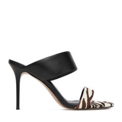 Klapki Eva Minge. Czarne klapki damskie Eva Minge, bez wzorów, bez obcasa. Za 429.99 zł.