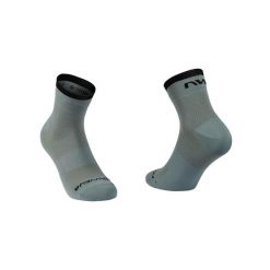 Skarpety rowerowe NORTHWAVE Origin Sock. Szare skarpetki damskie Northwave, bez wzorów. Za 47.99 zł.