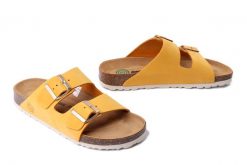 DR. BRINKMANN 700696-06 gelb, klapki damskie. Żółte klapki damskie Dr. Brinkmann, bez wzorów, ze skóry, bez obcasa. Za 213.68 zł.