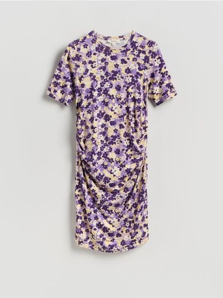 Sukienka w kwiaty - wielobarwny. Sukienki damskie Reserved, l, bez wzorów, z dzianiny, bez kołnierzyka, bez ramiączek, dopasowane. Za 159.99 zł.