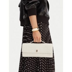 Torebka Badura. Białe torebki klasyczne damskie Badura, bez wzorów, bez dodatków. Za 229.99 zł.