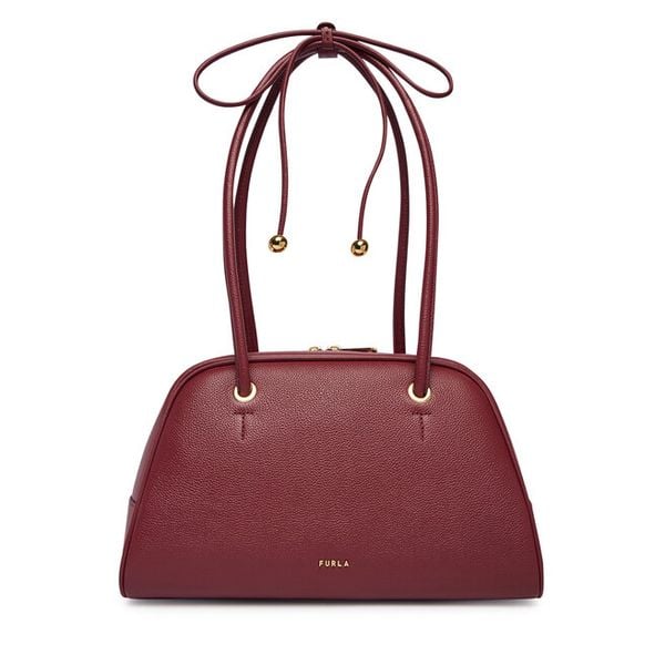 Torebka Furla. Czerwone torebki klasyczne damskie Furla, bez wzorów, bez dodatków. Za 1,754.00 zł.