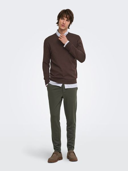 ONLY & SONS Sweter "Onswyler" w kolorze brązowym rozmiar: XL. Brązowe swetry męskie Only & Sons, xl, bez wzorów, bez kołnierzyka. Za 109.95 zł.