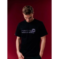 Koszulka sportowa MANTO Claim z krótkim rękawem. Czarne bluzki sportowe damskie Manto, s, bez wzorów, bez ramiączek. Za 109.99 zł.