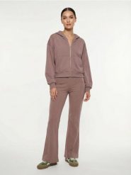 Rozpinana bluza soft touch z domieszką wiskozy - brązowy. Brązowe bluzy bez kaptura damskie Sinsay, l, z wiskozy. Za 59.99 zł.