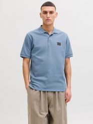 Jack & Jones Koszulka polo "Daytona" w kolorze błękitnym rozmiar: S. Niebieskie koszulki polo męskie Jack & Jones, s, bez wzorów, bez ramiączek. Za 82.99 zł.