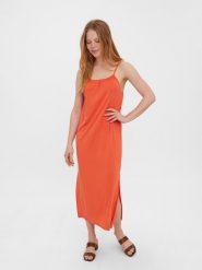 Vero Moda Sukienka "Taylorbia" w kolorze pomarańczowym rozmiar: XS. Pomarańczowe sukienki damskie Vero Moda, na co dzień, xs, bez wzorów, bez kołnierzyka, bez ramiączek, maxi, proste. Za 37.21 zł.