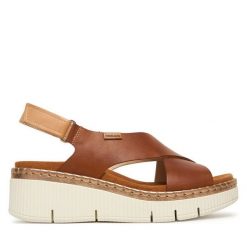 Sandały Pikolinos. Brązowe sandały damskie Pikolinos, bez wzorów, bez obcasa, na koturnie. Za 599.99 zł.