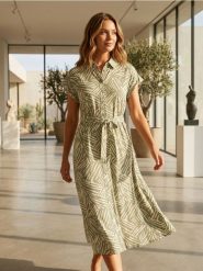 Wiskozowa sukienka midi z kołnierzykiem - zielony. Zielone sukienki damskie Sinsay, l, bez wzorów, z wiskozy, bez kołnierzyka, bez ramiączek, midi. Za 49.99 zł.