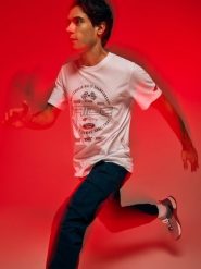 4F T-shirt regular z nadrukiem męski - biały XL. Białe t-shirty męskie 4f, m, bez wzorów, z bawełny, bez kołnierzyka. Za 79.99 zł.