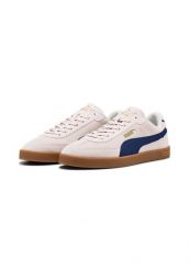 Buty PUMA Club II Era Zamsz Różowy. Czerwone buty sportowe na co dzień damskie Puma, bez wzorów, z gumy. Za 301.95 zł.