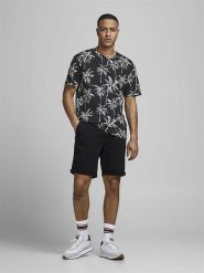 Jack & Jones Szorty w kolorze czarnym rozmiar: XL. Czarne szorty męskie Jack & Jones, bez kołnierzyka. Za 83.22 zł.