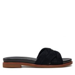 Klapki EMU Australia. Czarne klapki damskie Emu Australia, bez wzorów, bez obcasa. Za 379.99 zł.
