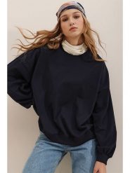 Trend Alaçatı Stili Bluza w kolorze czarnym rozmiar: S. Czarne bluzy bez kaptura damskie Trend Alaçatı Stili, s, z bawełny. Za 56.99 zł.