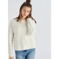 Sweter z warkoczowym splotem - Kremowy. Białe swetry klasyczne damskie Sinsay, l, ze splotem, bez kołnierzyka. Za 49.99 zł.