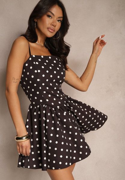 Czarna Taliowana Sukienka o Rozkloszowanym Dole w Kropki Milretis. Czarne sukienki damskie Renee, na co dzień, na lato, m, bez wzorów, z materiału, eleganckie, bez kołnierzyka, bez ramiączek, mini, proste. Za 119.99 zł.