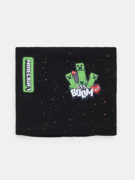Komin z naszywkami Minecraft - czarny. Czarne szaliki dziecięce Sinsay, bez ramiączek. Za 15.99 zł.