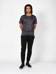 Champion T-Shirt "Micro Mesh" | 218039 | Mężczyzna | Grafitowy. Szare t-shirty męskie CHAMPION, m, bez wzorów, z meshu, bez kołnierzyka. W wyprzedaży za 89.00 zł.