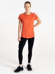 Dare 2b Koszulka sportowa "Corral Tee" w kolorze pomarańczowym rozmiar: 34. Pomarańczowe bluzki sportowe damskie Dare 2b, bez wzorów, z materiału, bez ramiączek. Za 43.88 zł.