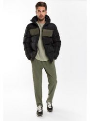 Northwood Kurtka zimowa "Evan" w kolorze czarno-oliwkowym rozmiar: XL. Czarne kurtki męskie Northwood, na zimę, xl, bez wzorów, bez kaptura. Za 234.94 zł.