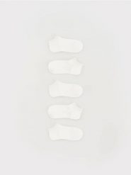 Skarpetki 5 pack - złamana biel. Skarpetki damskie Reserved, bez wzorów. Za 49.99 zł.