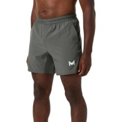 Szorty Mouratoglou Match Paris. Czerwone szorty męskie MOURATOGLOU, bez wzorów, z materiału, eleganckie. Za 249.50 zł.