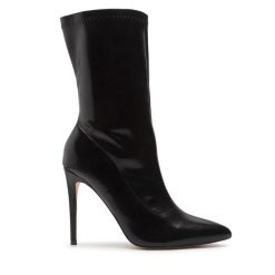 Botki DeeZee. Czarne botki damskie DeeZee, bez obcasa, na szpilce, bez zapięcia. Za 219.99 zł.